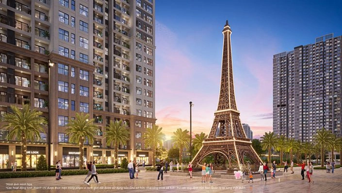 Quảng trường với tháp Eiffel thu nhỏ và các tòa nhà căn hộ xung quanh
